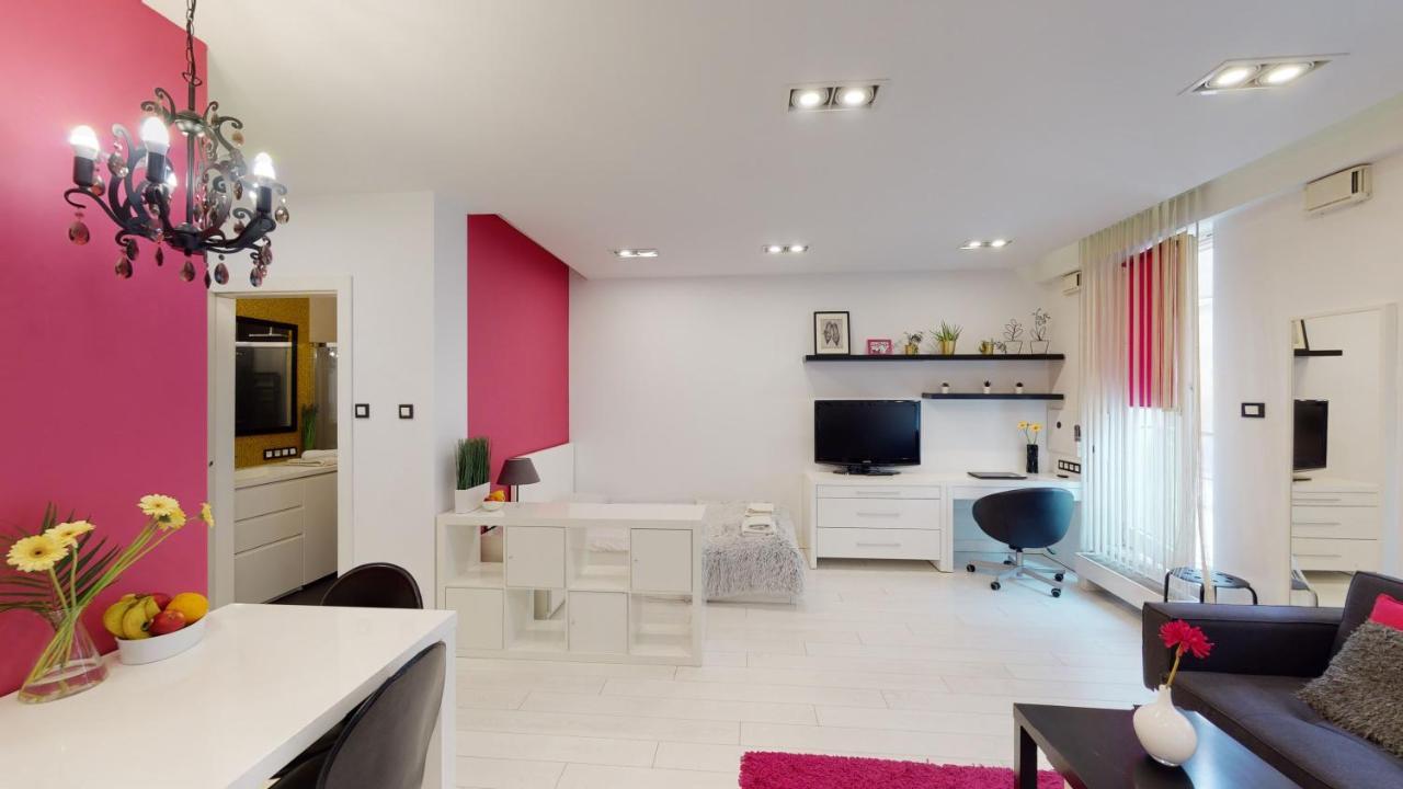 Pink Apartment Rydygiera 2A Tectum Apartments Вроцлав Экстерьер фото